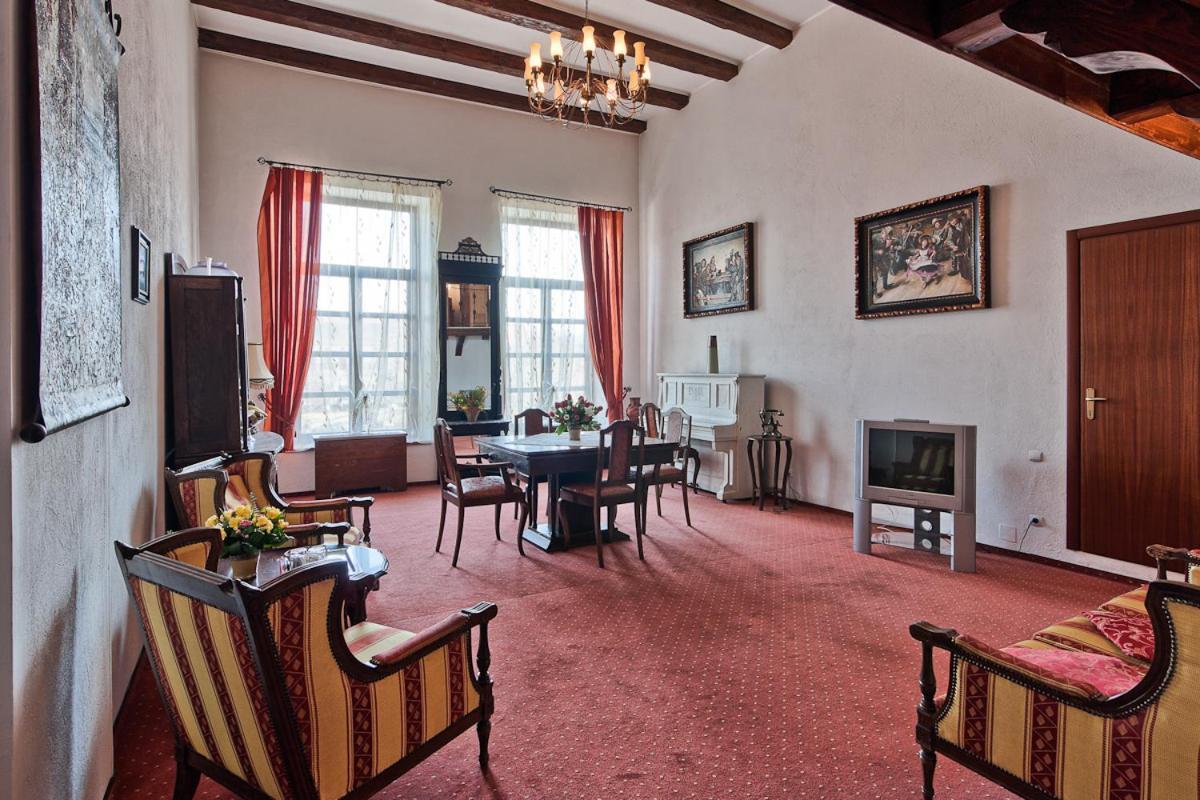 Hotel Traube Mediaş Εξωτερικό φωτογραφία